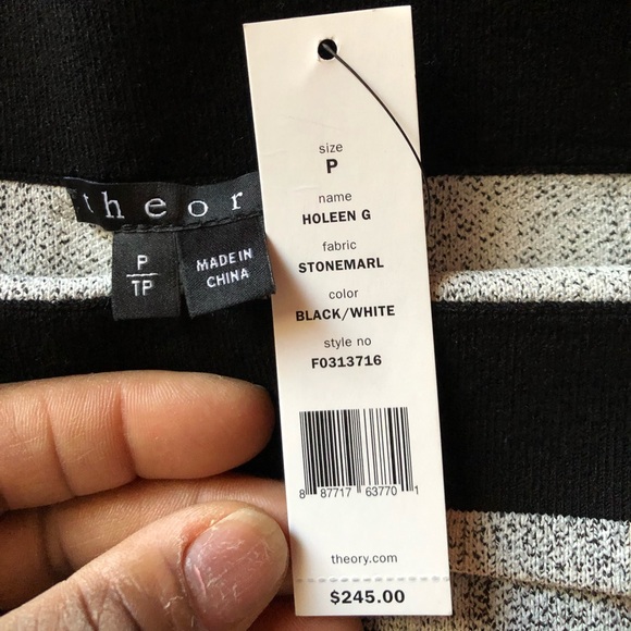 Theory skirt - Picture 3 of 4